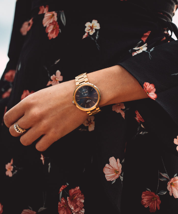 montre femme luxueuse timelaps